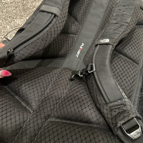 The North Face Black Backpack - Picture 6 of 9